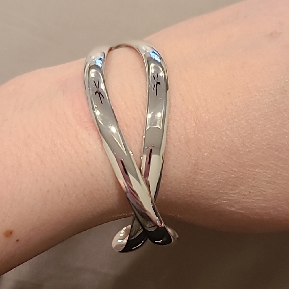 Twisted sterling silver cuff bracelet - Picture 1 of 7